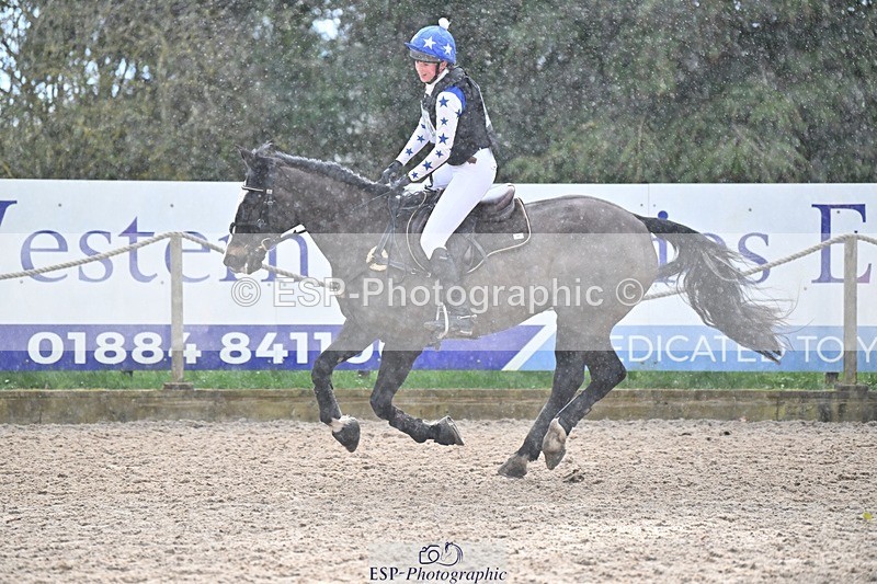 240302-140740-01373 - Cls 3 90-95cm