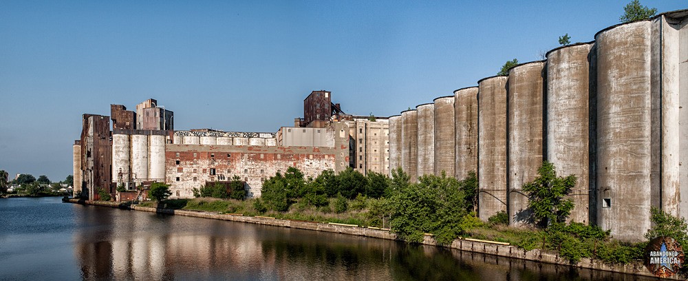 The Buffalo Grain Silos | Panorama Expanse - The Buffalo Grain Silos