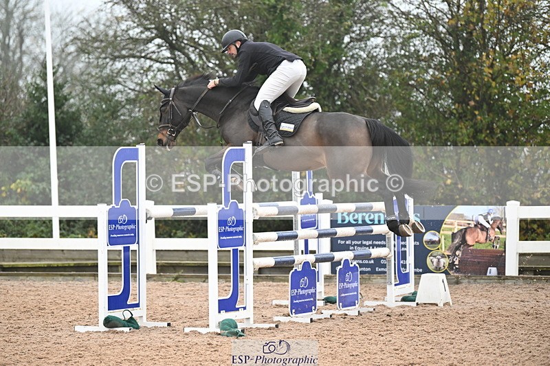 241102A-124651-04635 - SAT Cls 15 Foxhunter and 1.20m Open