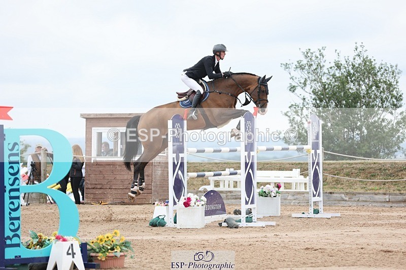 250719-182704-17963 - Cls 7, 3 Star Big Tour Break to End