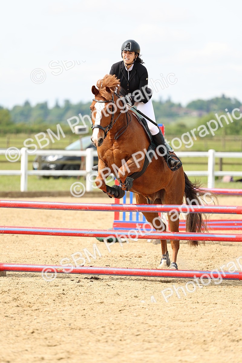 SBM_004588 - Class 16 - Senior British Novice - 90cm