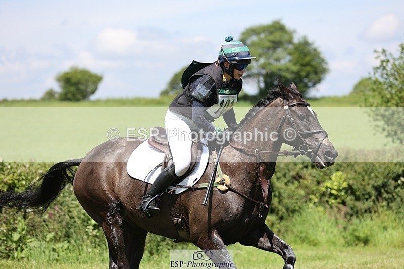 240525-124715-13379 - 101-MORELANDS_CASANOVA-Daisy_Bathe