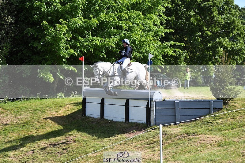 230527-094552-08594 - 203-DHI_CHILLI_START-Sophie_Hodgson-XC