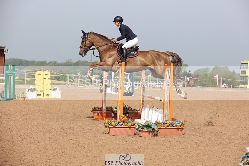 240511A-095808-11557 - Cls 33 Snr 1.20m Open