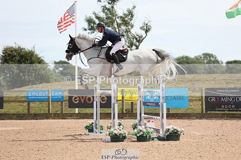 250719-144128-16220 - Cls 3, 3 Star Small Tour Break til End