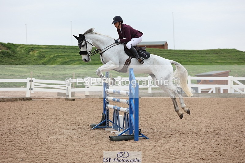 241101A-102253-01024 - FRI Cls 4 Snr 1.05m