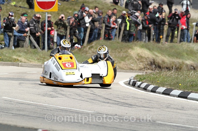 Gary Bryan/ Jamie Winn - Sure Sidecar Race 1