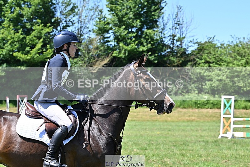 250522B-124941-02196 - 162-PRICELESS-Helen.du.Heaume