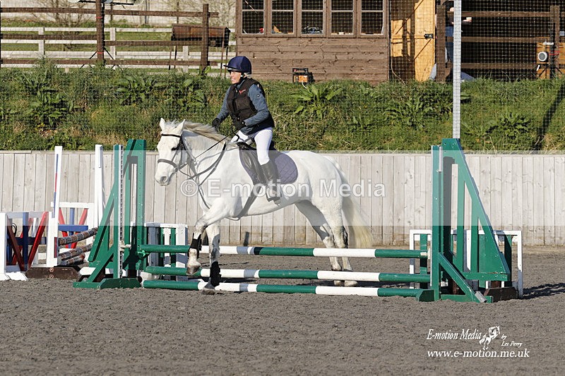 _EST0019 - Bourne Valley Riding Club Winter Showjumping 27/03/22