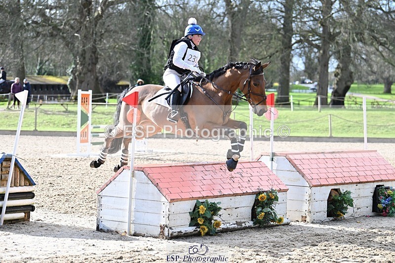 240302-150533-01702 - Cls 3 90-95cm