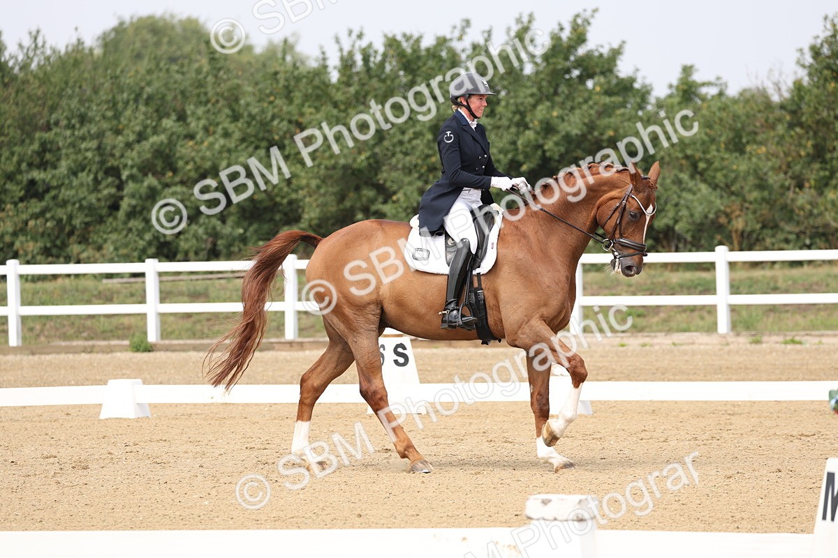 SBM_007197 - Class 9 - FEI INT I - 13.37-14.33