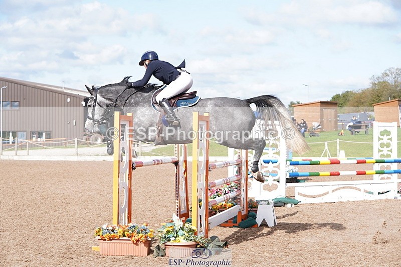 241005A-140006-04887 - SAT Cls 11 Snr Newc & 1.10m Open