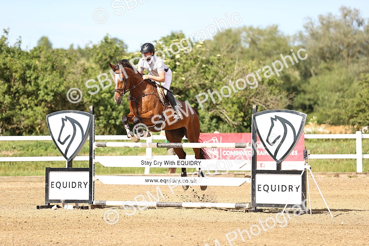 SBM_002961 - Class 5 - Senior Foxhunter - 1.20m