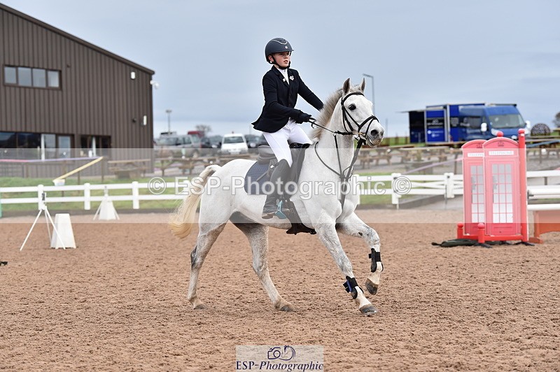 231203A-104048-00526 - Cls 3 Discovery & 90cm Open