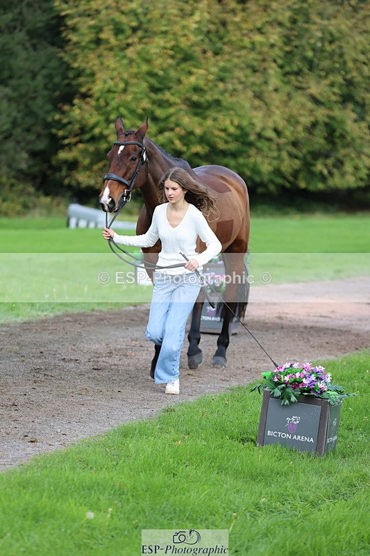 251026A-115756-25785 - G-577-Sophie.Tunnicliffe