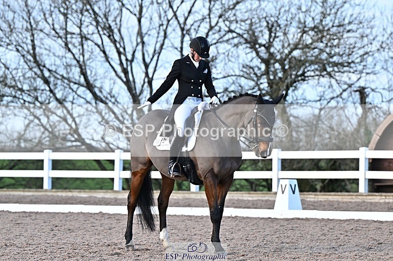 241214-145554-03009 - 160-Shelly.Smit-Sharp.Sharp