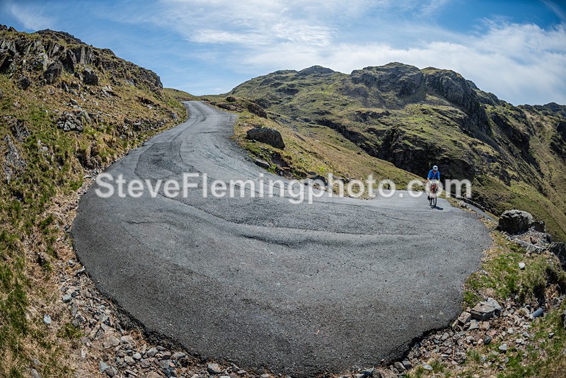 112553 - Hardknott Hairpin 11.00 - 12.00
