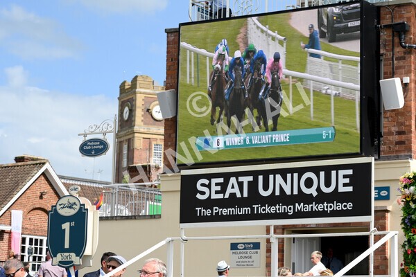 yr10062022r4-51 - Race 4 3.30pm Seat Unique Ganton Stakes