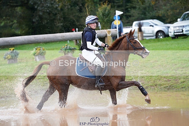 231021-161726-20700 - 564-JANA.DE.CAVAIGNAC-Rosie.Kendall-SC+XC