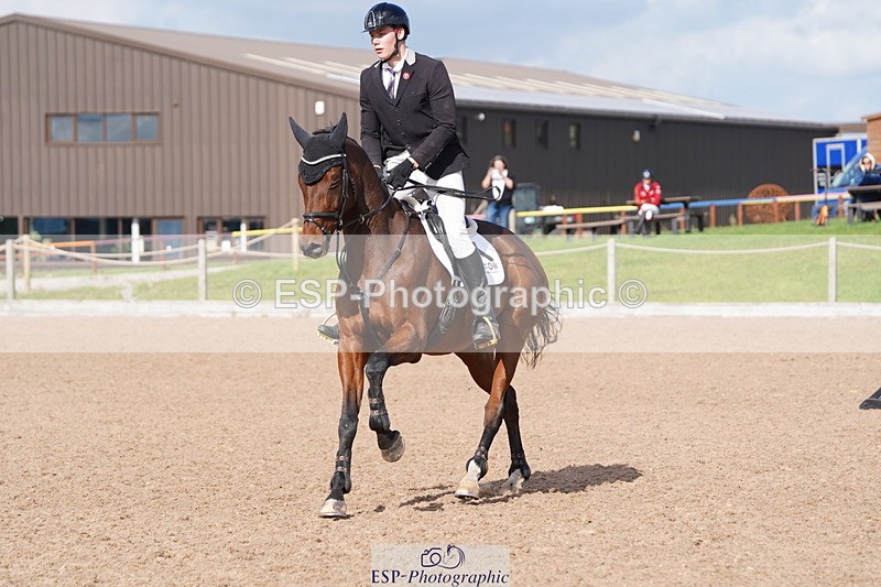 241005A-125812-04771 - SAT Cls 10 Snr 1.05m Open