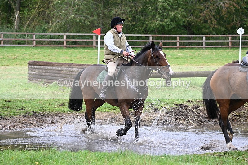 WJ6_4163 - Time at Photographer 11:48 to 11:56