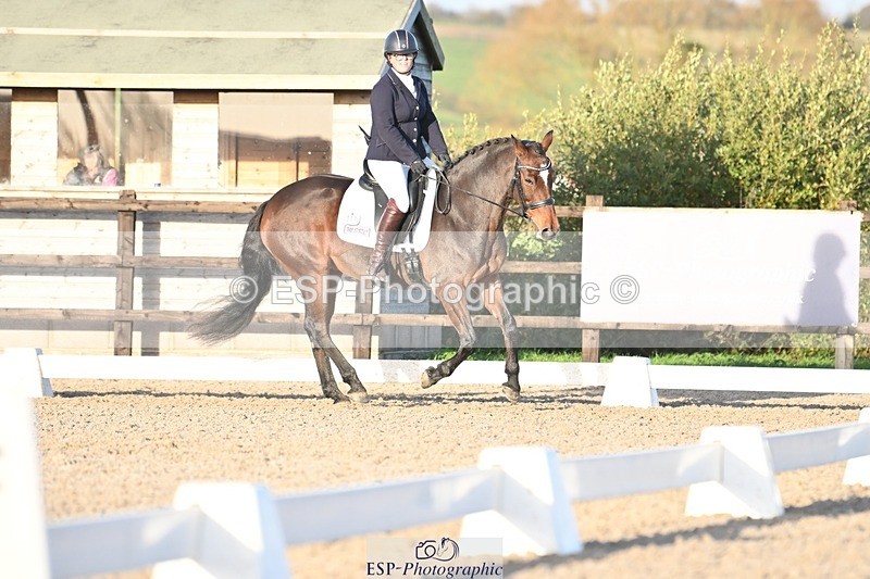 231105-151327-03028 - Cls 4 Novice 24 15.24 to 16.35 break