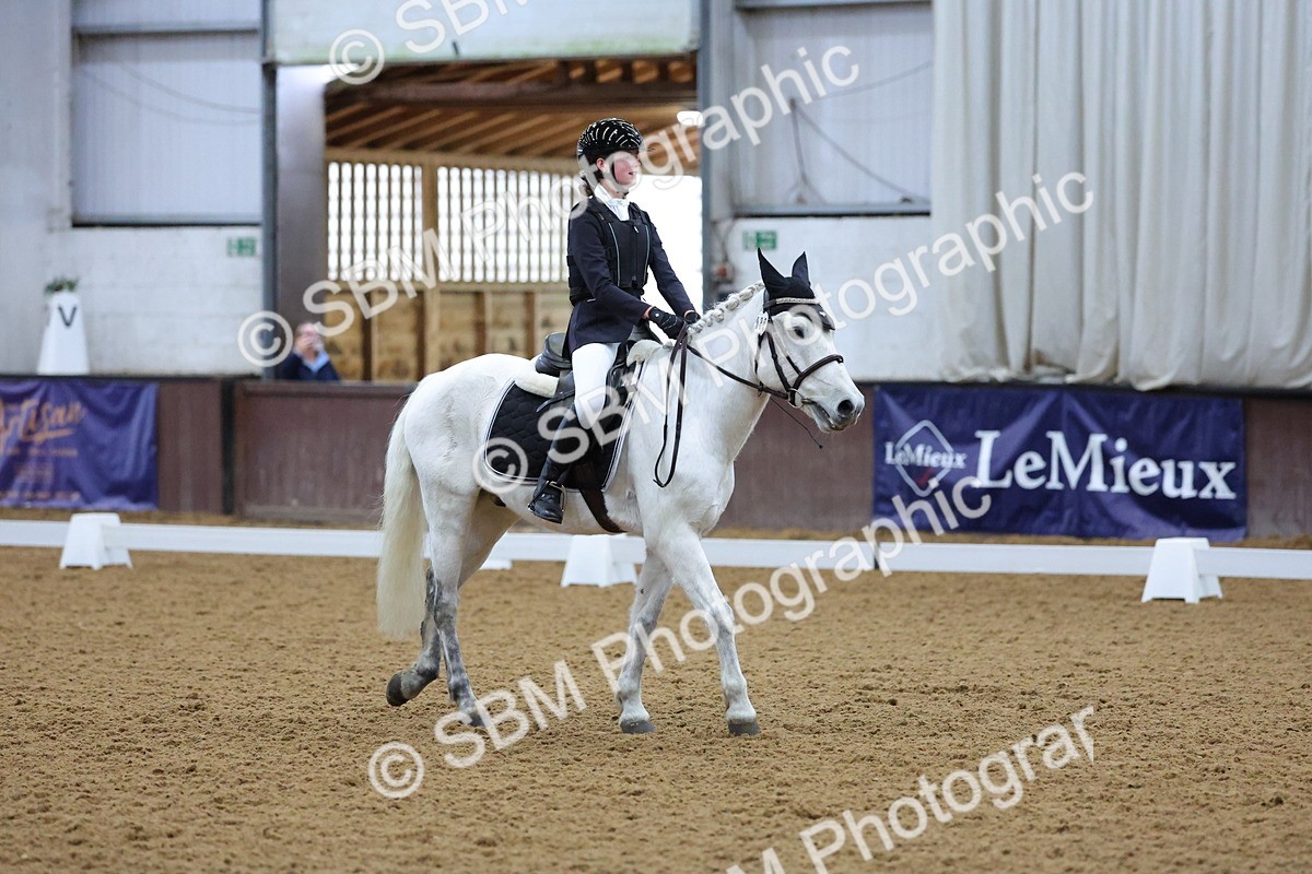 SBM_000067 - Class 2 - Intro 3 Championship - 8.51-9.47