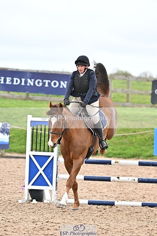 250414-111409-00396 - 90cm Round 1