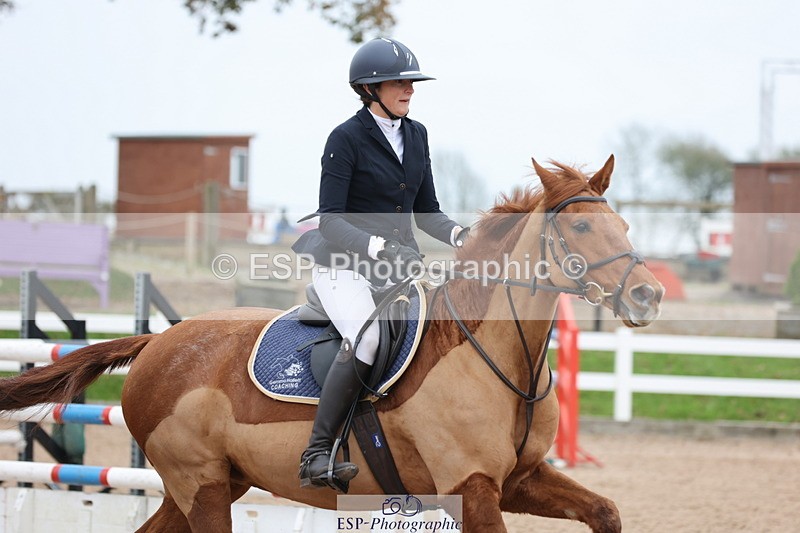 241101A-140218-02345 - FRI Cls 6 Foxhunter and 1.20m Open