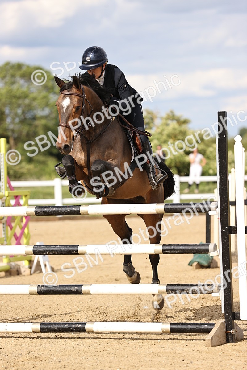 SBM_003874 - Class 13 - Senior Foxhunter - 1.20m