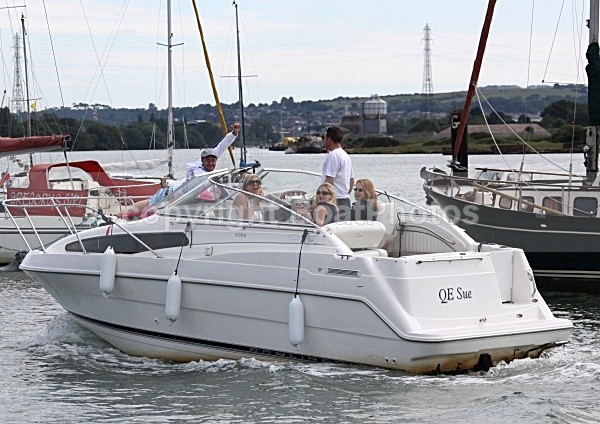 090613 QE SUE IMG_0651 - Motorboats - Open