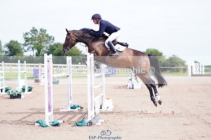 240803A-151258-08825 - Cls 32 National 1.30m Open