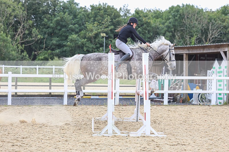 3E7A4682 - Class 4: Senior British Novice/90cm open