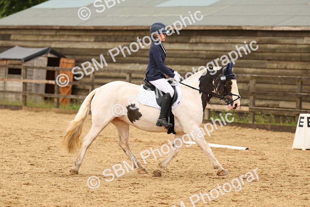 SBM_003401 - Class 7 - Novice 2