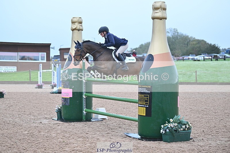 231013A-160449-03198 - Cls 10 National 1.30m Open