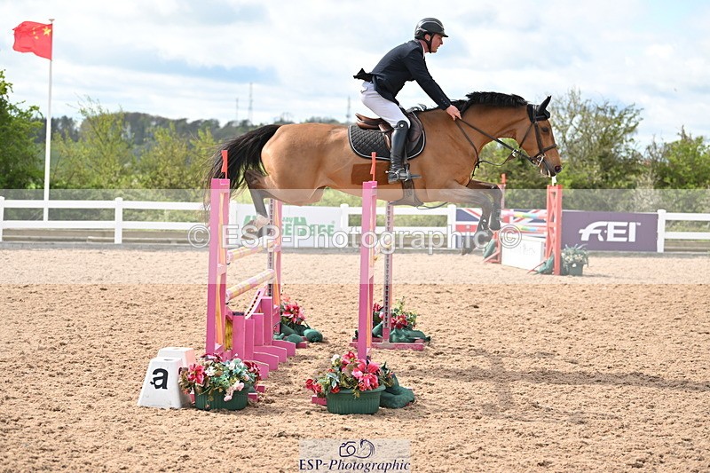 240419A-152340-08648 - Cls 14, 1 Star Bronze Tour 1.10m