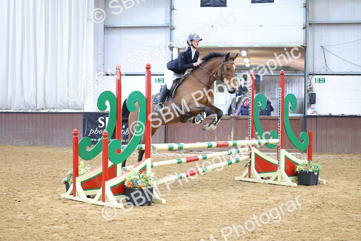 SBM_009504 - Class 20 - Senior British Novice/ 90cm Open - First Round (0.90m)