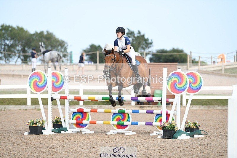250725-170952-04108 - Cls 10 1.05m Amateur Quali