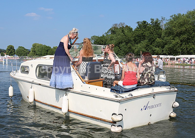 130706 APHRODITE WT7A2038 - HENLEY ROYAL REGATTA - Saturday 6th July 2013
