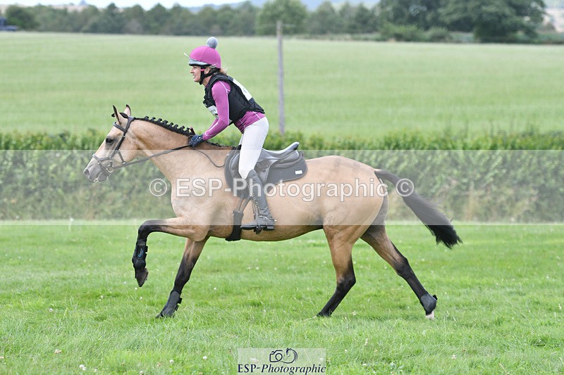 240804-162804-17402 - 619-Fiona_Lewis-BALLYANNY_BUTTONS