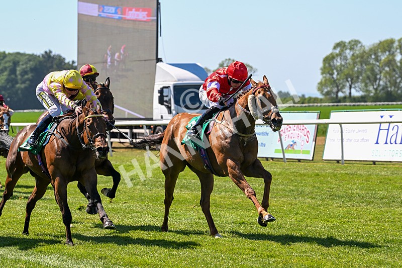 170525-Race 3-Castan-8145 - Race 3