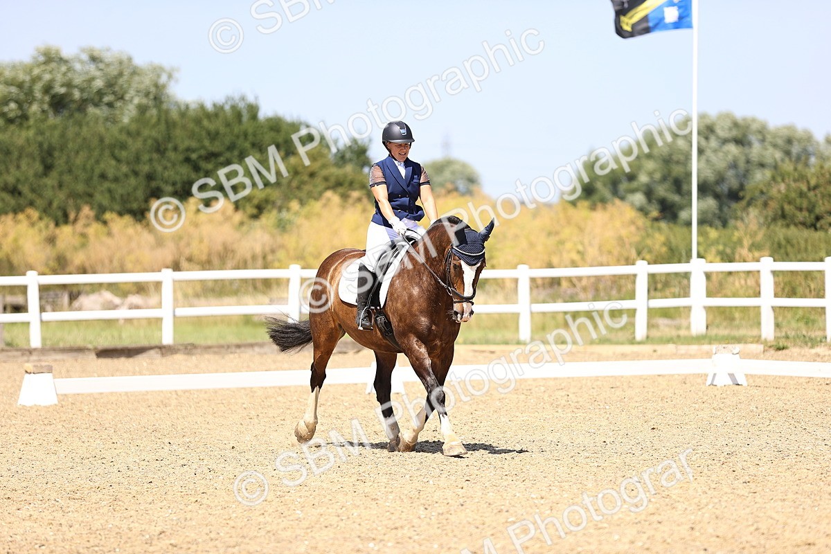 SBM_010653 - Novice 5 - 11.20-12.23