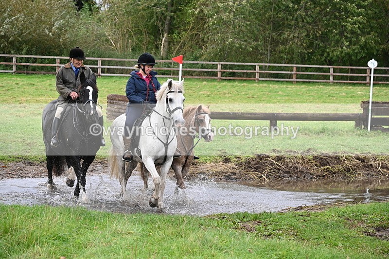 WJ6_4326 - Time at Photographer 11:57 to 12:14