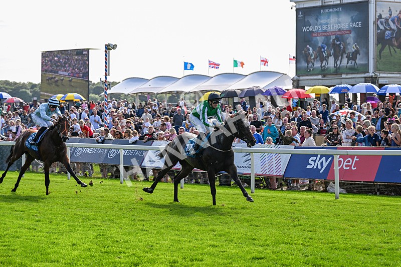 060926-Race 4-Stoneacre Donny-0273 - Race 4 3.15pm Saltmoore Collection Handicap