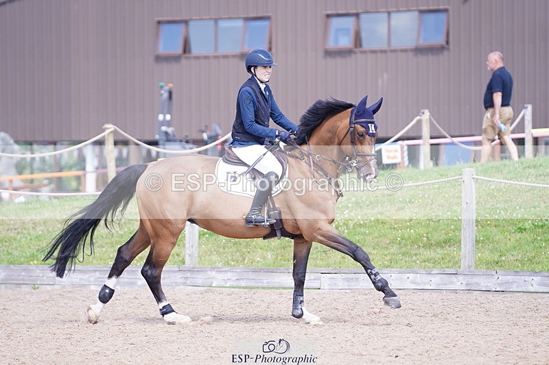 240802A-110546-03717 - Cls 16 Snr 1.20m Open