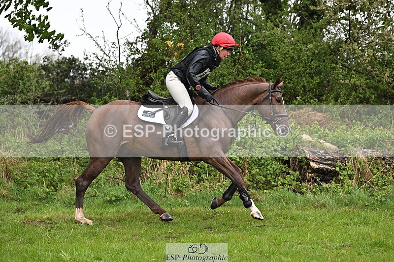 250418-131309-04099 - 256-Rosie.Bradley-Hole-POZNAN.VD.WATERMOLEN