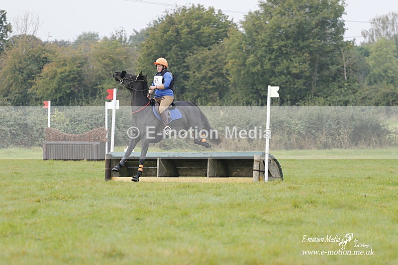  WWHT 171021 0890 - Open Novice (0.80m)  17/10/21