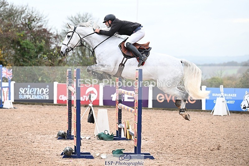 251105-144341-00932 - Cls 07 1.30m & 1.40m