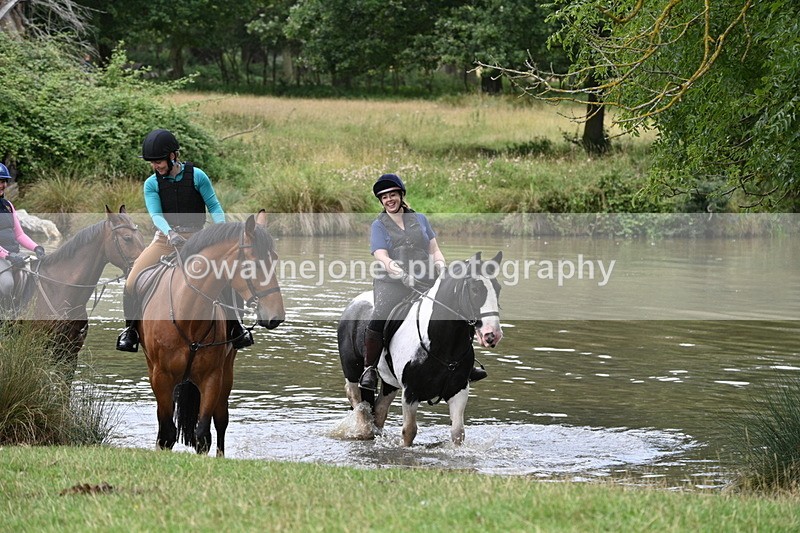 WJ7_3698 - Time at Water 12:15 to 12:50