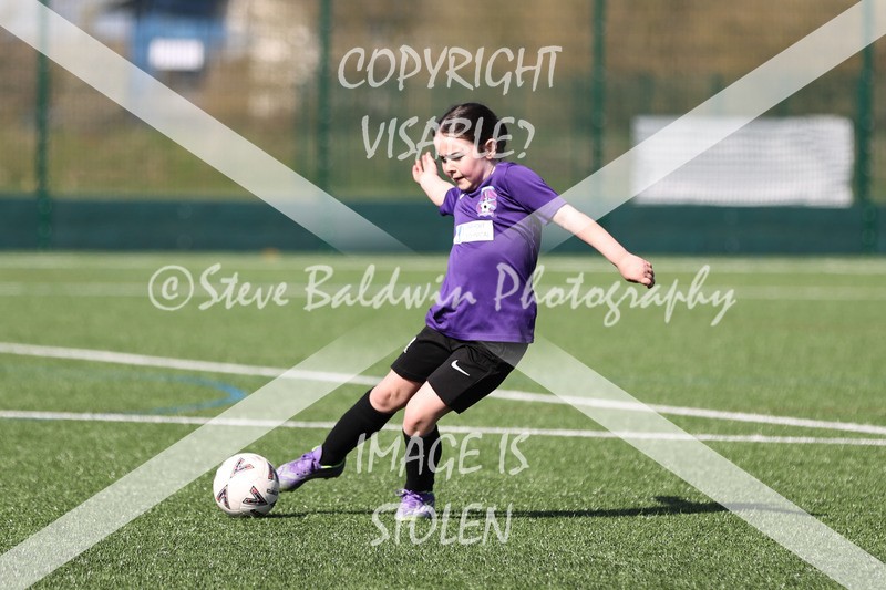 1DX30278 - 2026-03-21 FC Abbey Meads U9 Purple Girls V Stratton Juniors FC U9 Pheonix Girls